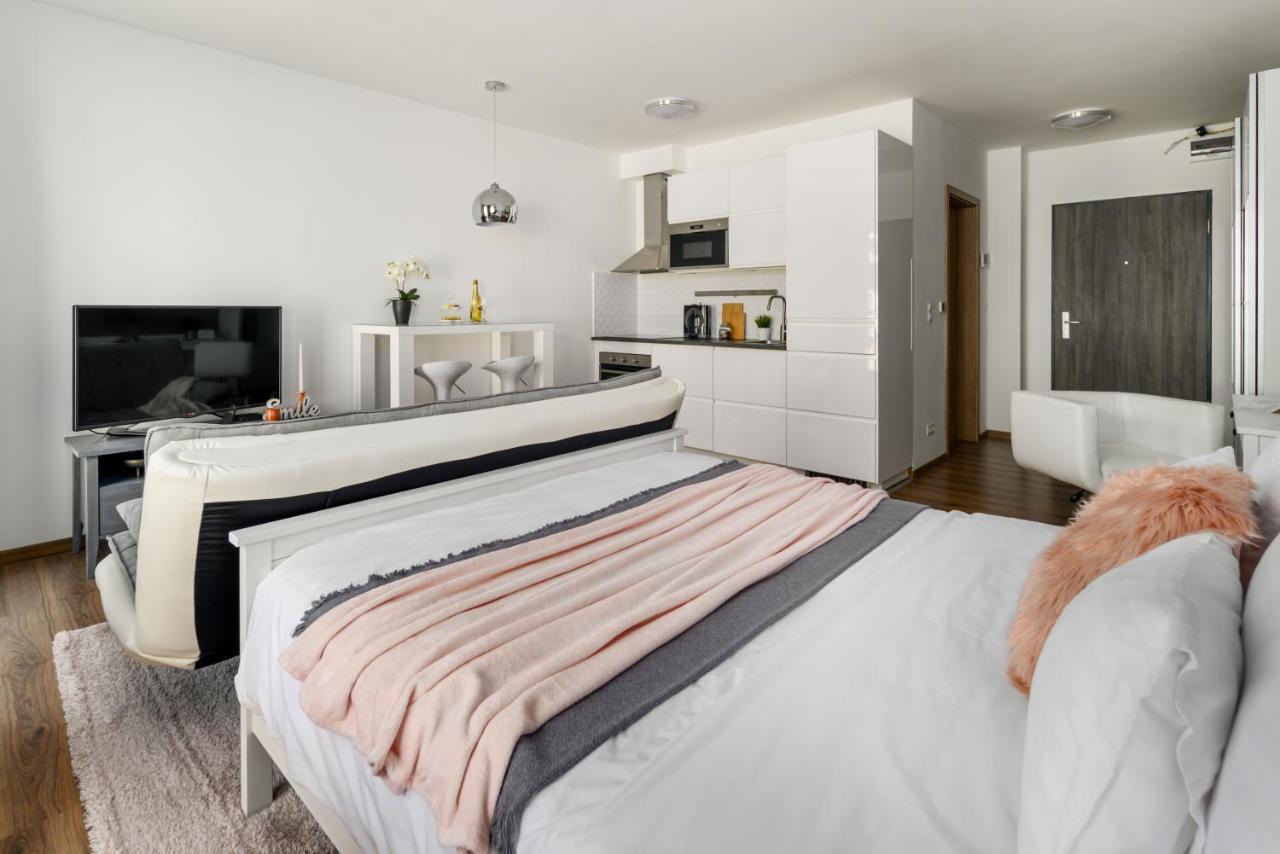 Leonardo50 Apartment Budapest Bagian luar foto